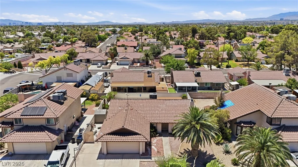 6417 Vinecrest, Las Vegas, NV 89108