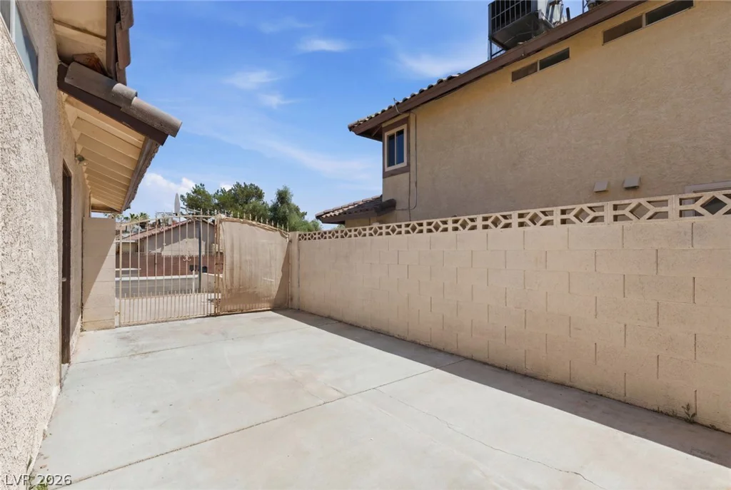 6417 Vinecrest, Las Vegas, NV 89108