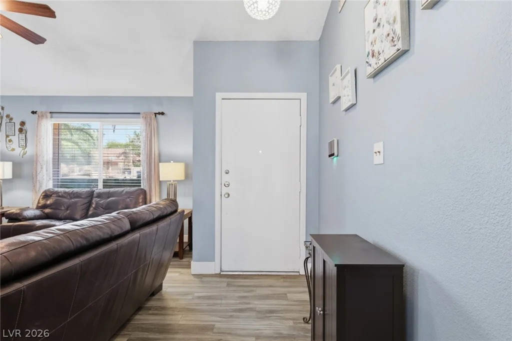 6417 Vinecrest, Las Vegas, NV 89108