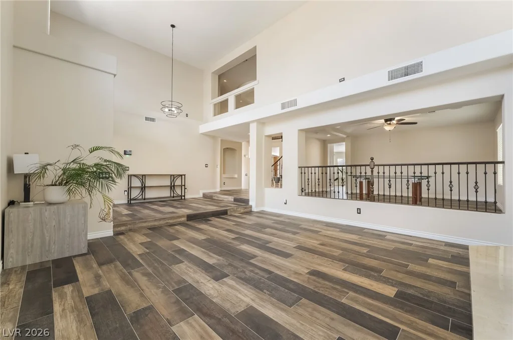 11280 Pentland Downs, Las Vegas, NV 89141