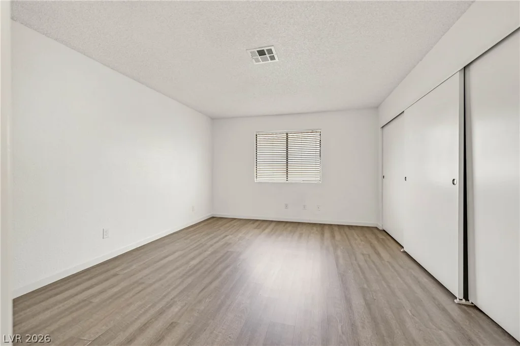 1008 Falconhead, Las Vegas, NV 89128