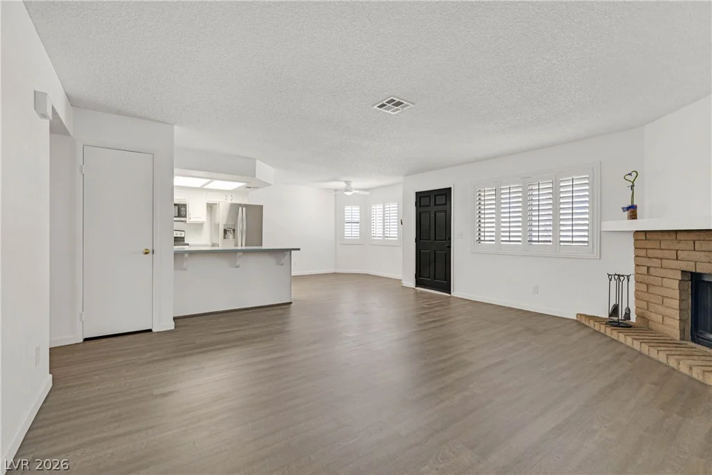 1008 Falconhead, Las Vegas, NV 89128