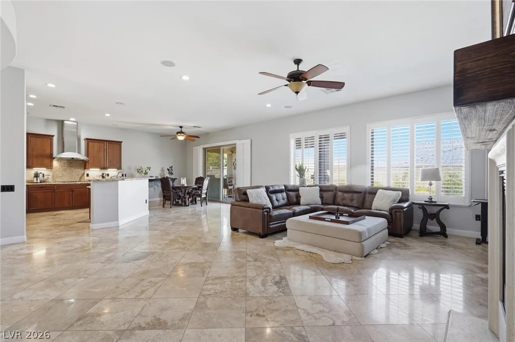7324 Bugler Swan, North Las Vegas, NV 89084