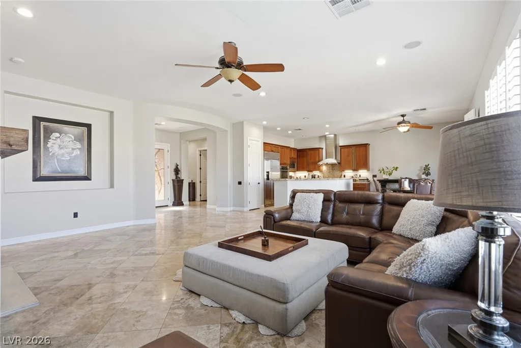 7324 Bugler Swan, North Las Vegas, NV 89084