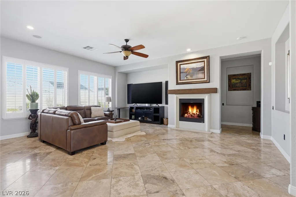 7324 Bugler Swan, North Las Vegas, NV 89084