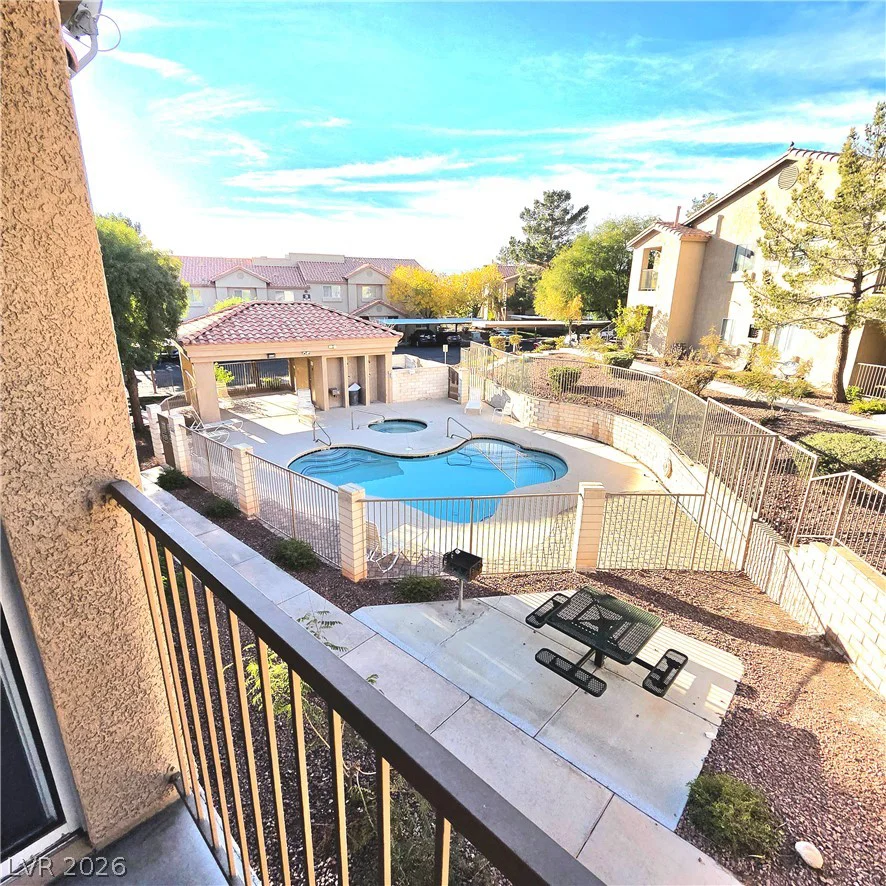 2110 Los Feliz, Las Vegas, NV 89156