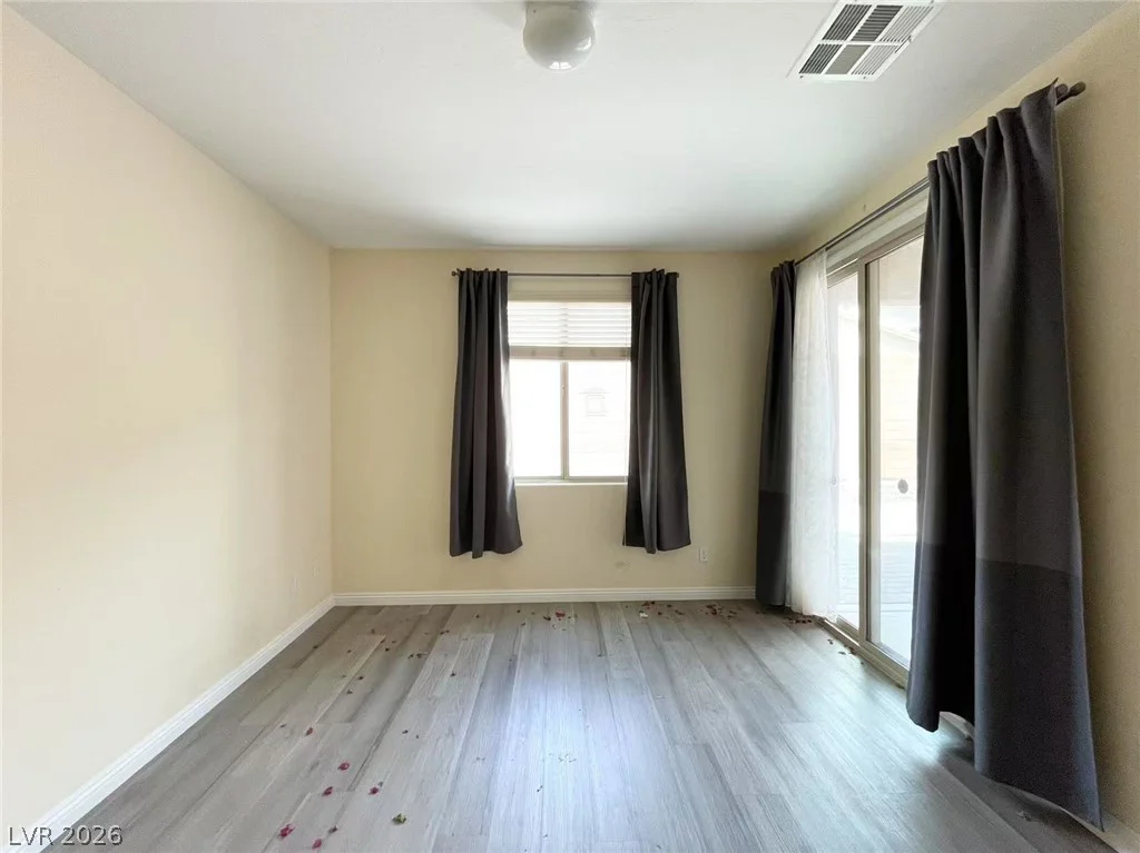 7258 Summer Grove, Las Vegas, NV 89117