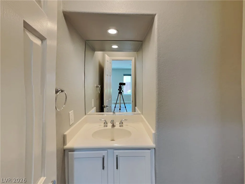 7954 Carmel Heights, Las Vegas, NV 89178