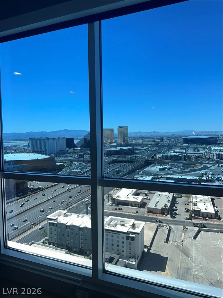 4575 Dean Martin, Las Vegas, NV 89103