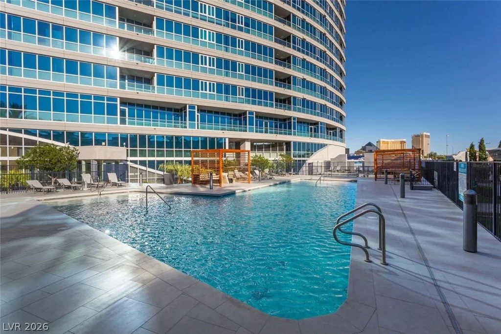 4575 Dean Martin, Las Vegas, NV 89103