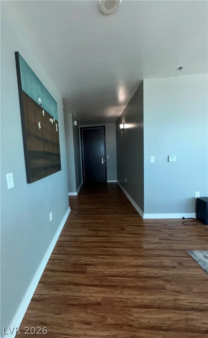 4575 Dean Martin, Las Vegas, NV 89103