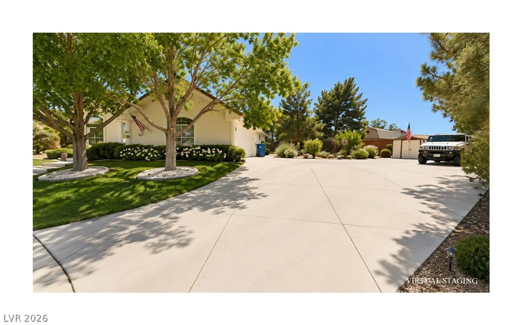 9119 Dean Martin, Las Vegas, NV 89139