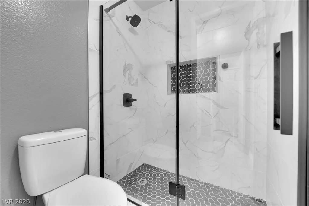 825 Gleamstar, Las Vegas, NV 89123