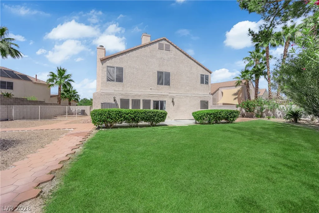 825 Gleamstar, Las Vegas, NV 89123