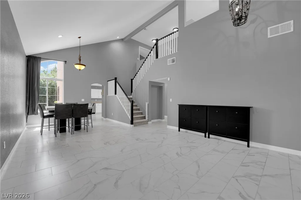 825 Gleamstar, Las Vegas, NV 89123