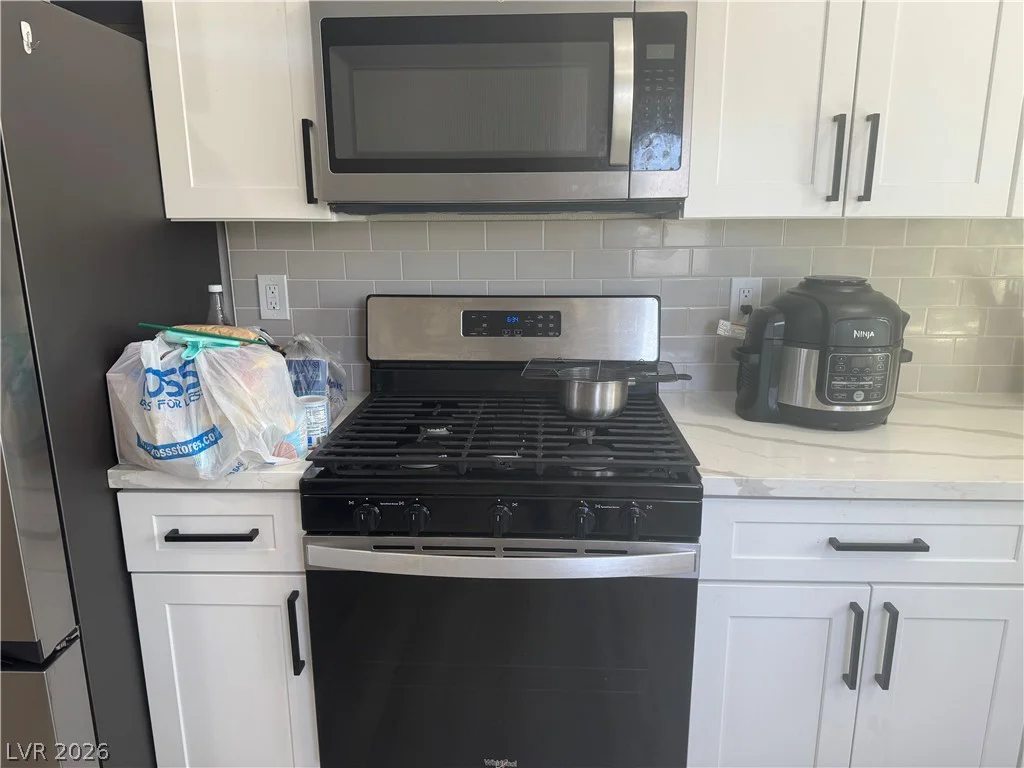 6031 Orange Hill, Las Vegas, NV 89142