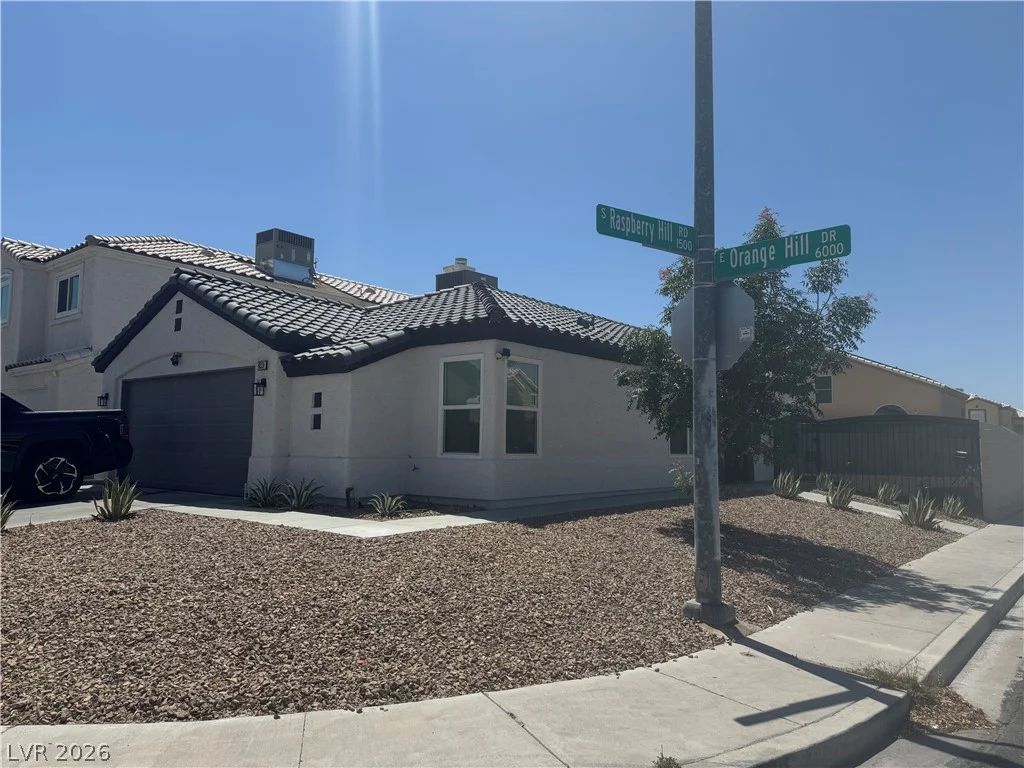 6031 Orange Hill, Las Vegas, NV 89142