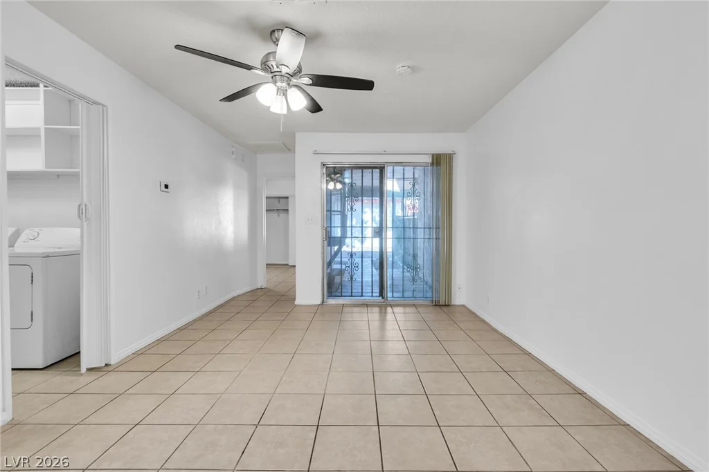 461 Lamb, Las Vegas, NV 89110