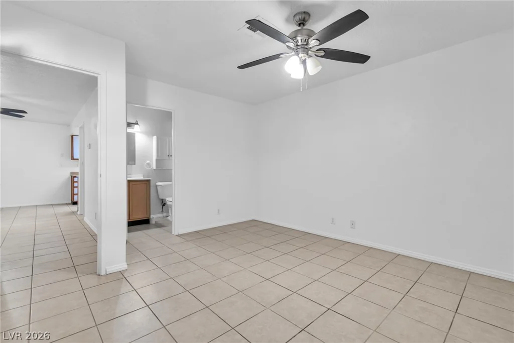 461 Lamb, Las Vegas, NV 89110
