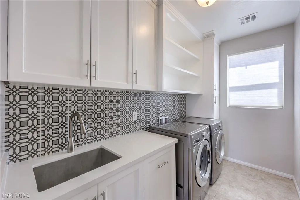 413 Via Gigante, Henderson, NV 89011