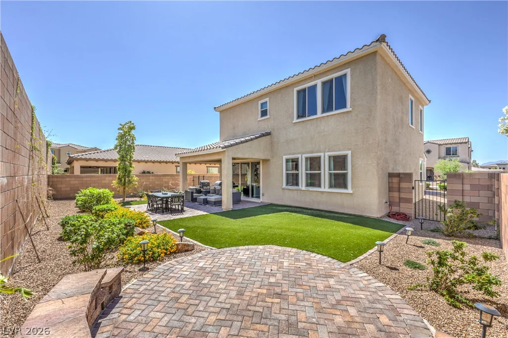 413 Via Gigante, Henderson, NV 89011