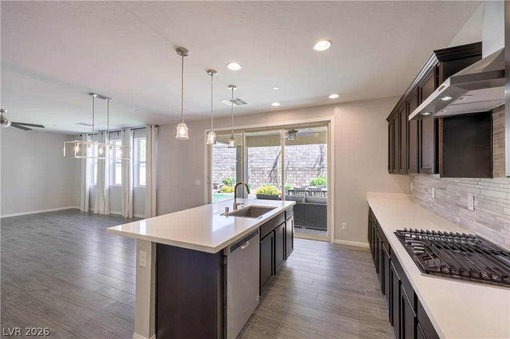 413 Via Gigante, Henderson, NV 89011