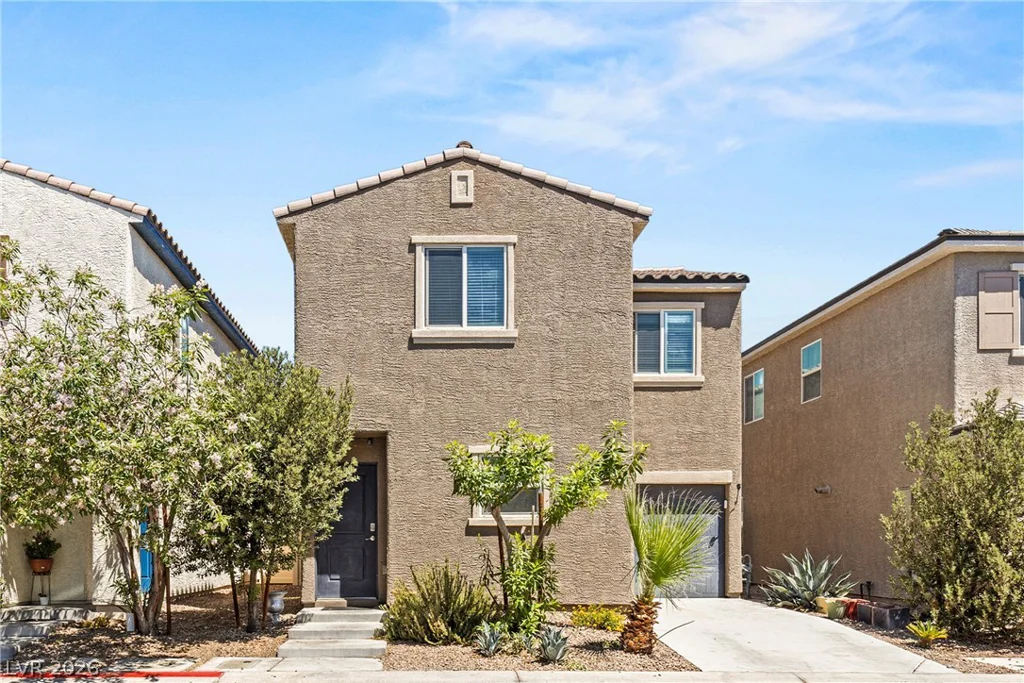 3620 Via Del Robles, Las Vegas, NV 89115