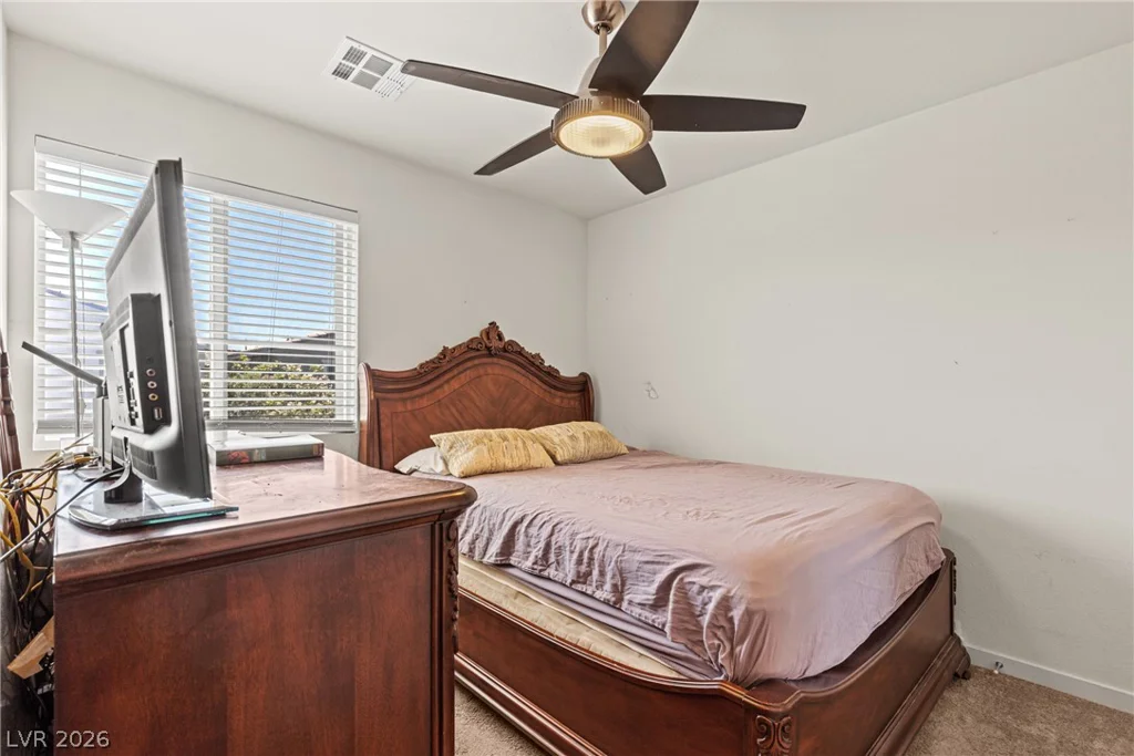 3620 Via Del Robles, Las Vegas, NV 89115