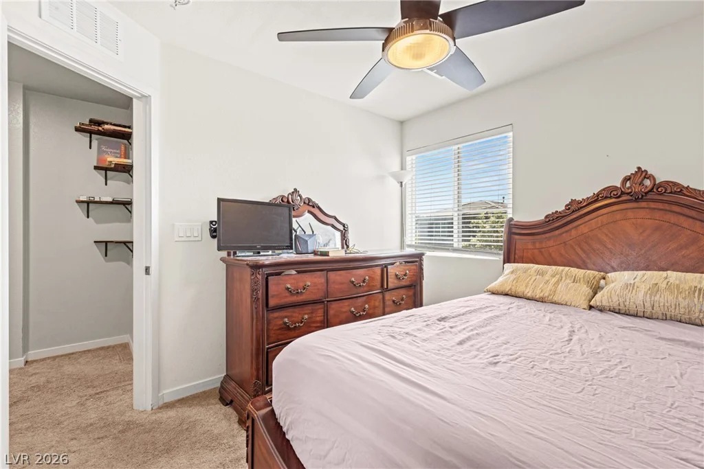 3620 Via Del Robles, Las Vegas, NV 89115