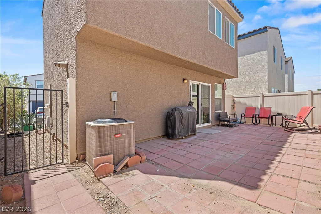 3620 Via Del Robles, Las Vegas, NV 89115