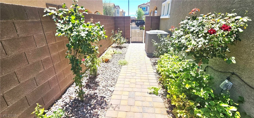 1774 Kylie River, North Las Vegas, NV 89084