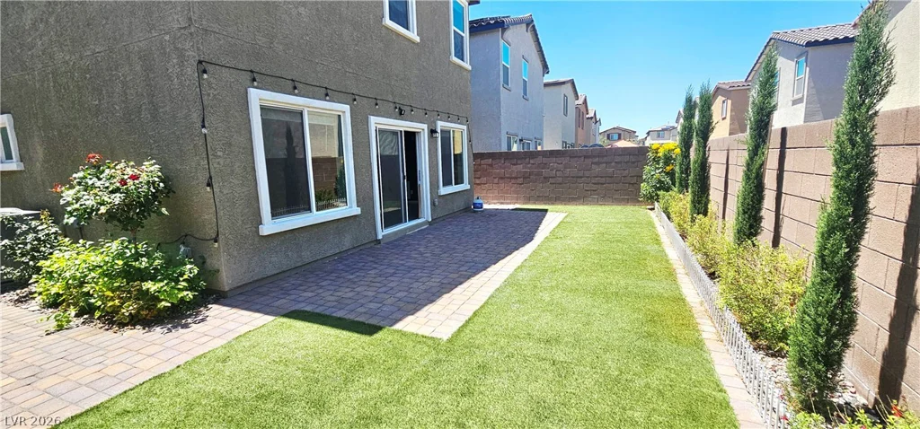 1774 Kylie River, North Las Vegas, NV 89084