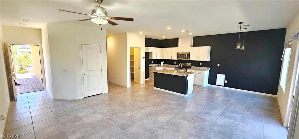 1774 Kylie River, North Las Vegas, NV 89084