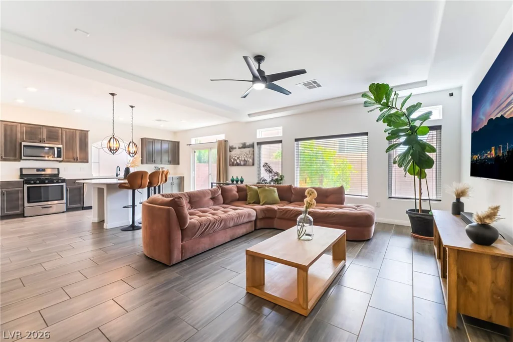 7802 Pacific Dunes, Las Vegas, NV 89139