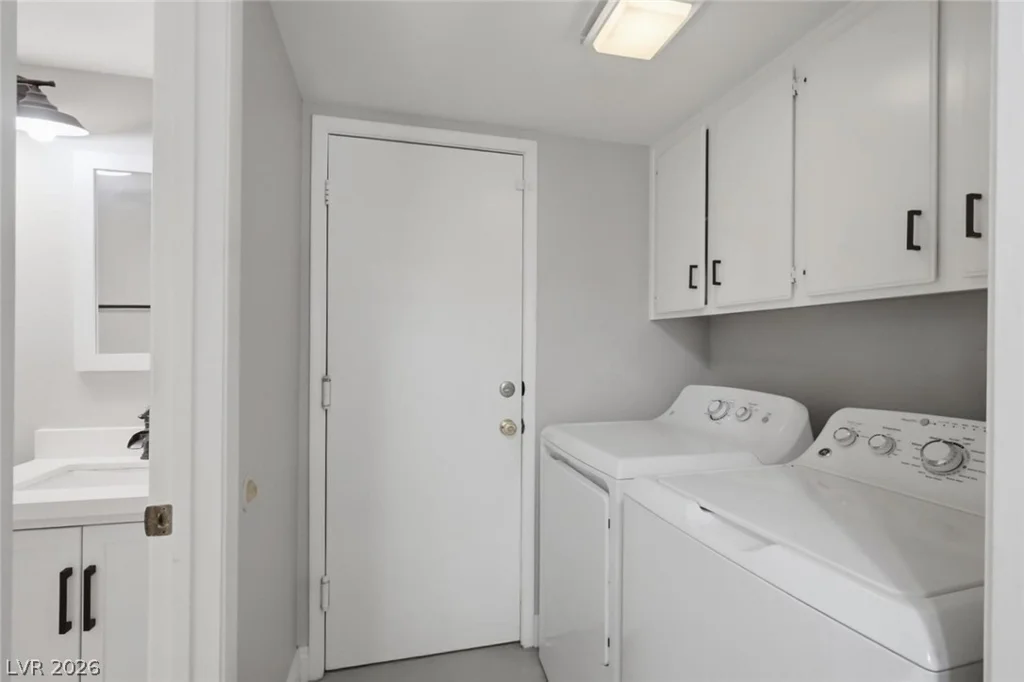 8912 Surf View, Las Vegas, NV 89117