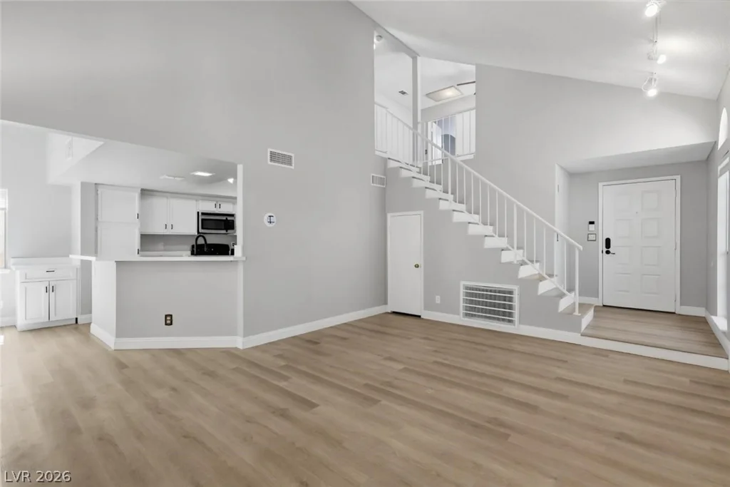 8912 Surf View, Las Vegas, NV 89117