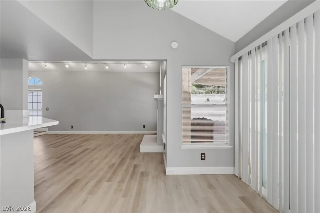 8912 Surf View, Las Vegas, NV 89117