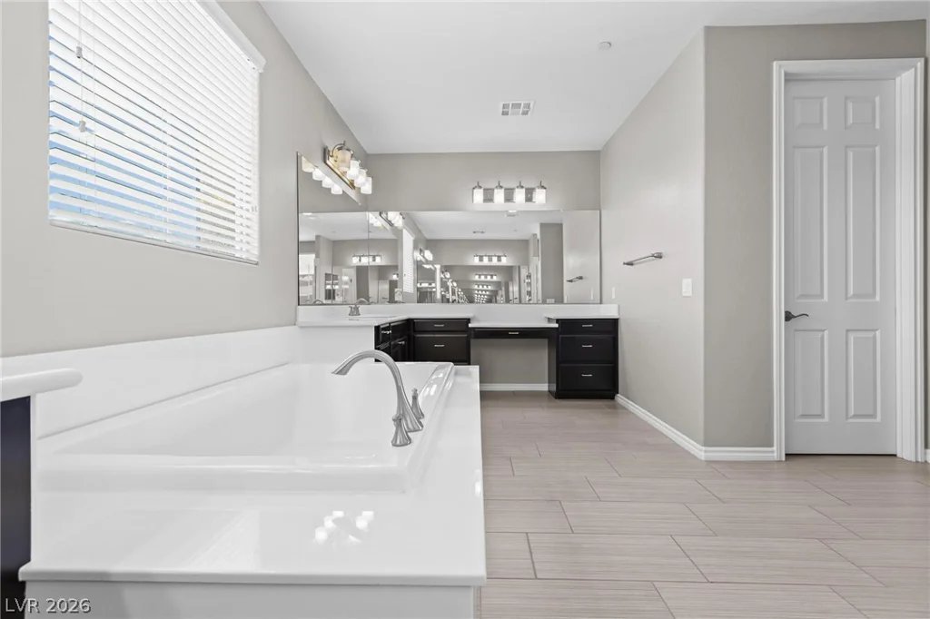 2822 Poseidon Shore, Henderson, NV 89052