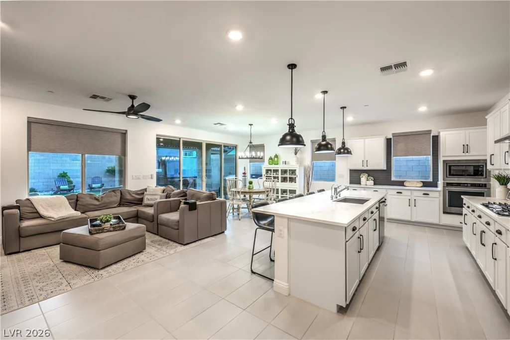 6509 Sandero Springs, Las Vegas, NV 89166
