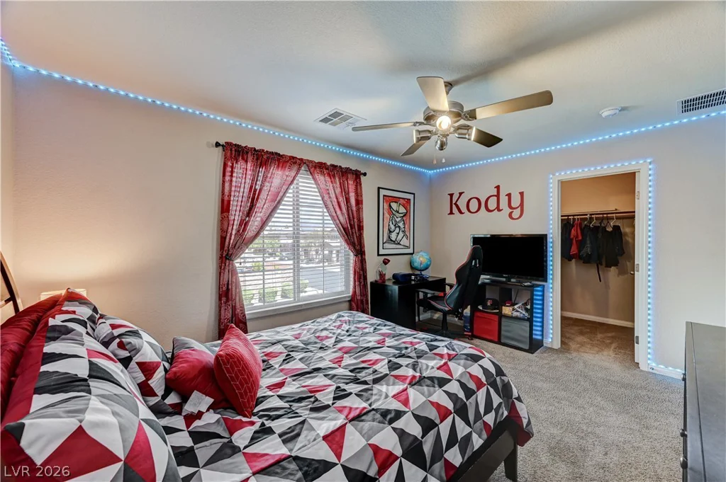 8026 Ponderosa Hill, Las Vegas, NV 89113