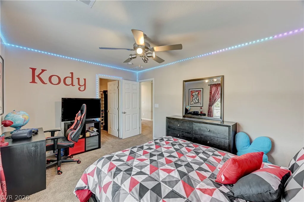8026 Ponderosa Hill, Las Vegas, NV 89113