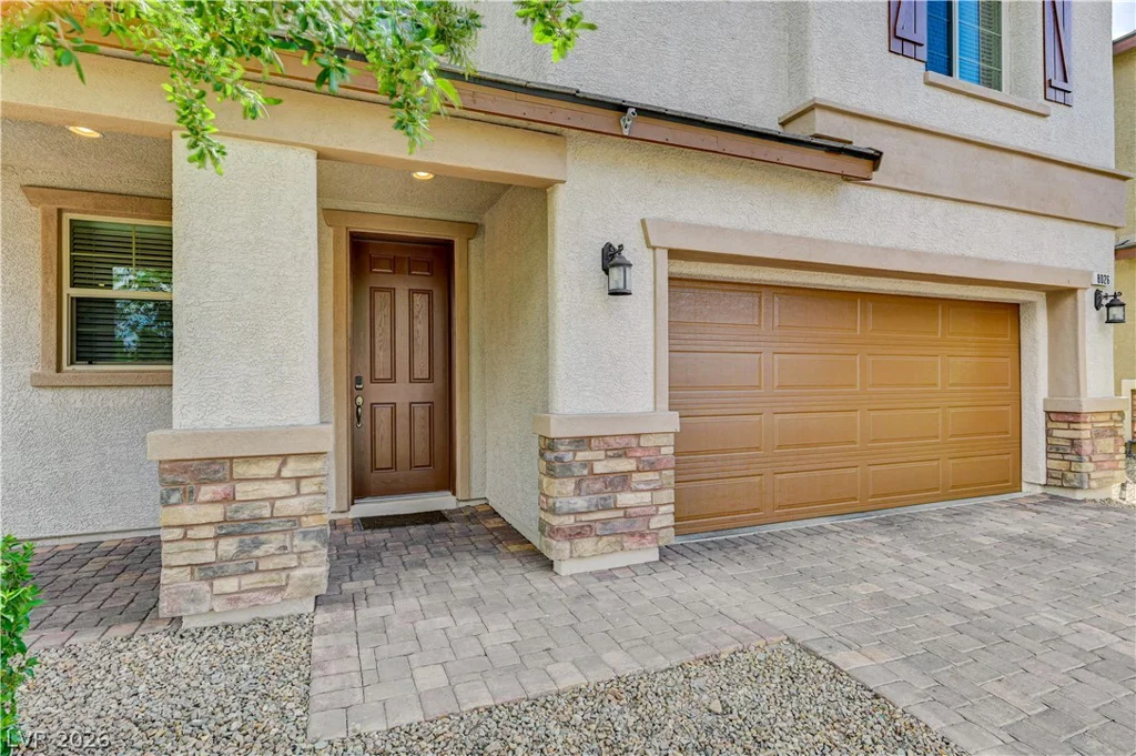 8026 Ponderosa Hill, Las Vegas, NV 89113
