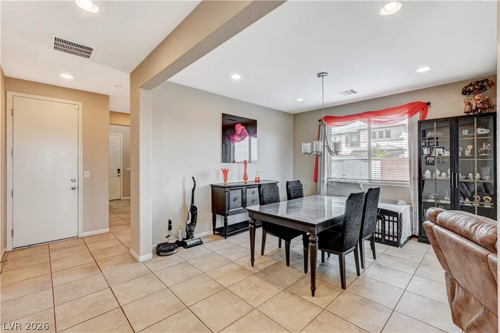 8026 Ponderosa Hill, Las Vegas, NV 89113