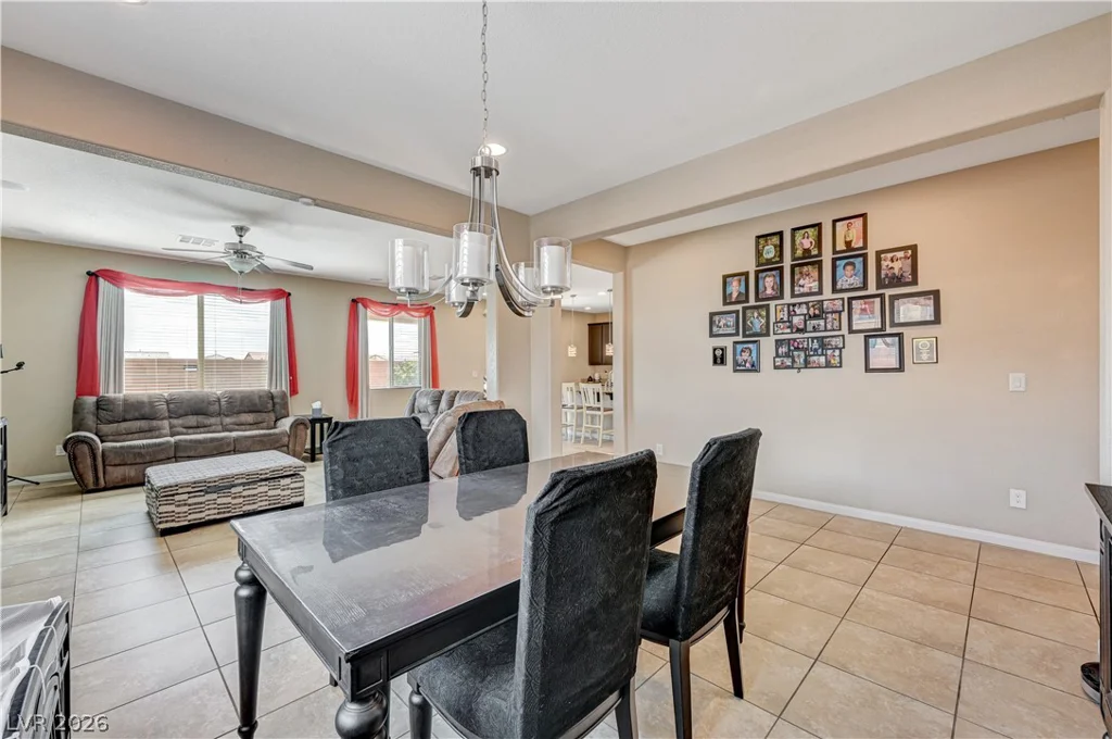 8026 Ponderosa Hill, Las Vegas, NV 89113