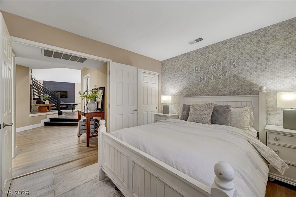 9421 Crown Vista, Las Vegas, NV 89117