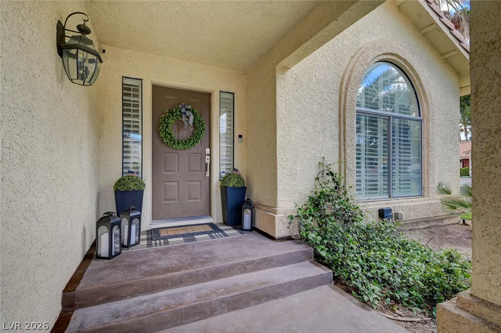 9421 Crown Vista, Las Vegas, NV 89117