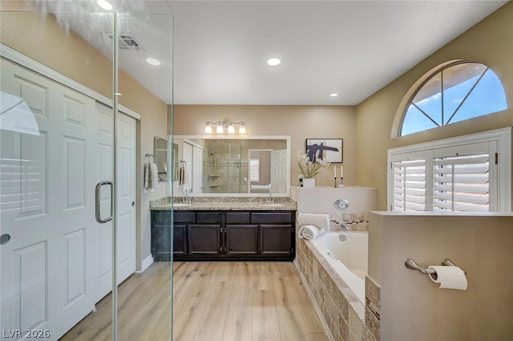 9421 Crown Vista, Las Vegas, NV 89117