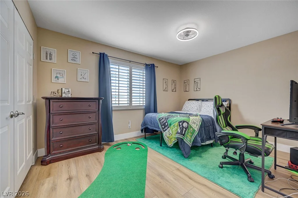 9421 Crown Vista, Las Vegas, NV 89117
