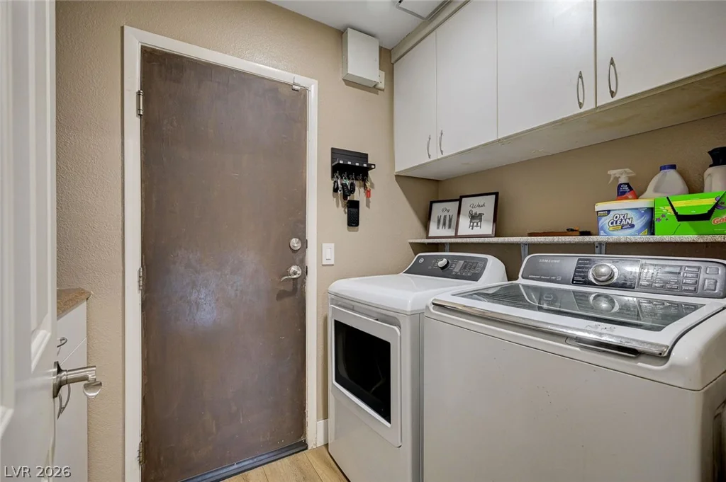 9421 Crown Vista, Las Vegas, NV 89117