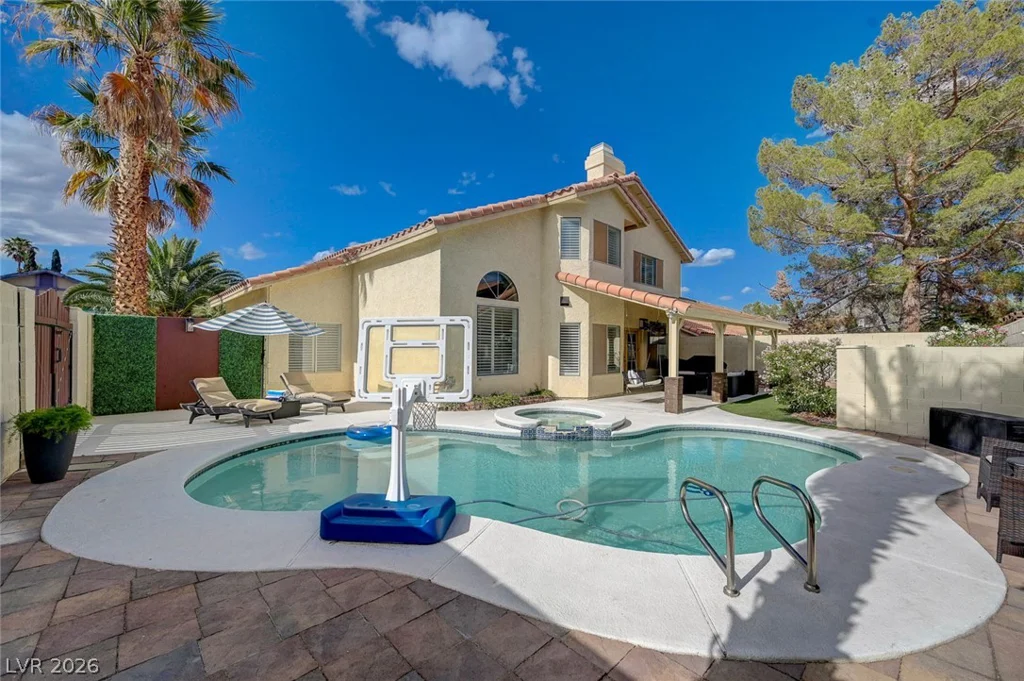 9421 Crown Vista, Las Vegas, NV 89117
